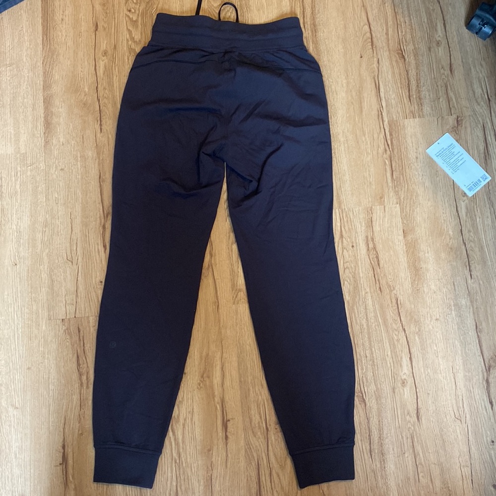 Ready to Rulu Jogger Size 4 - Picture 4 of 5